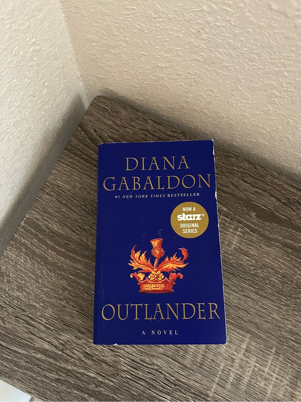 Outlander | Paperback Novel